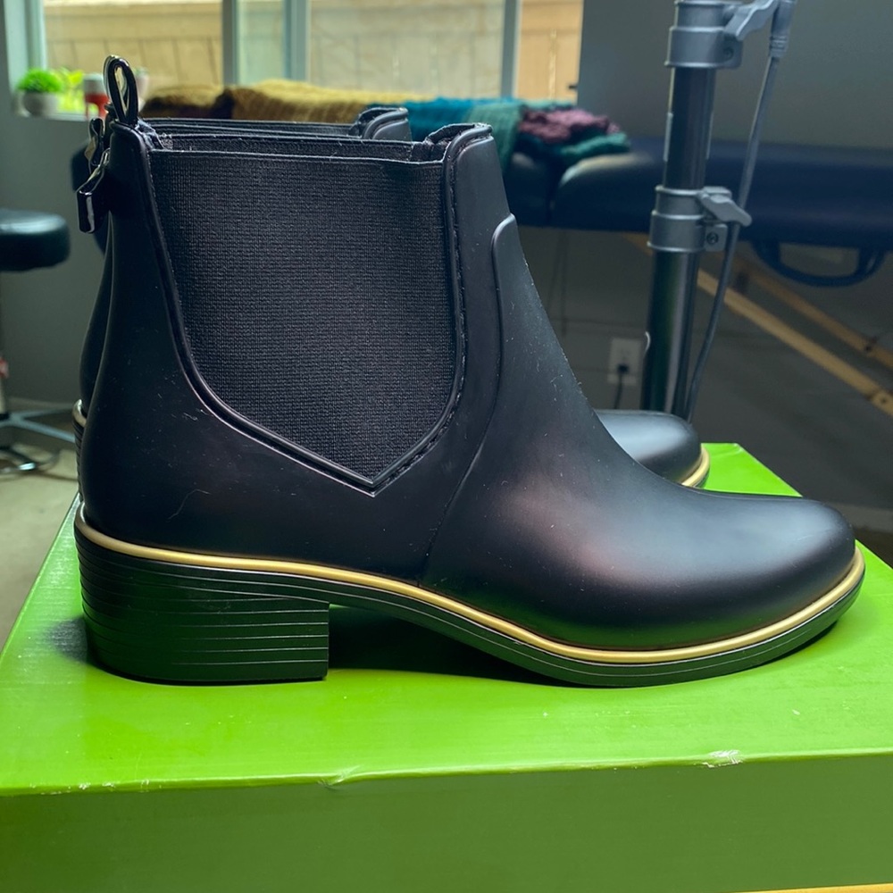 Black Kate spade Rain Boots size 7
